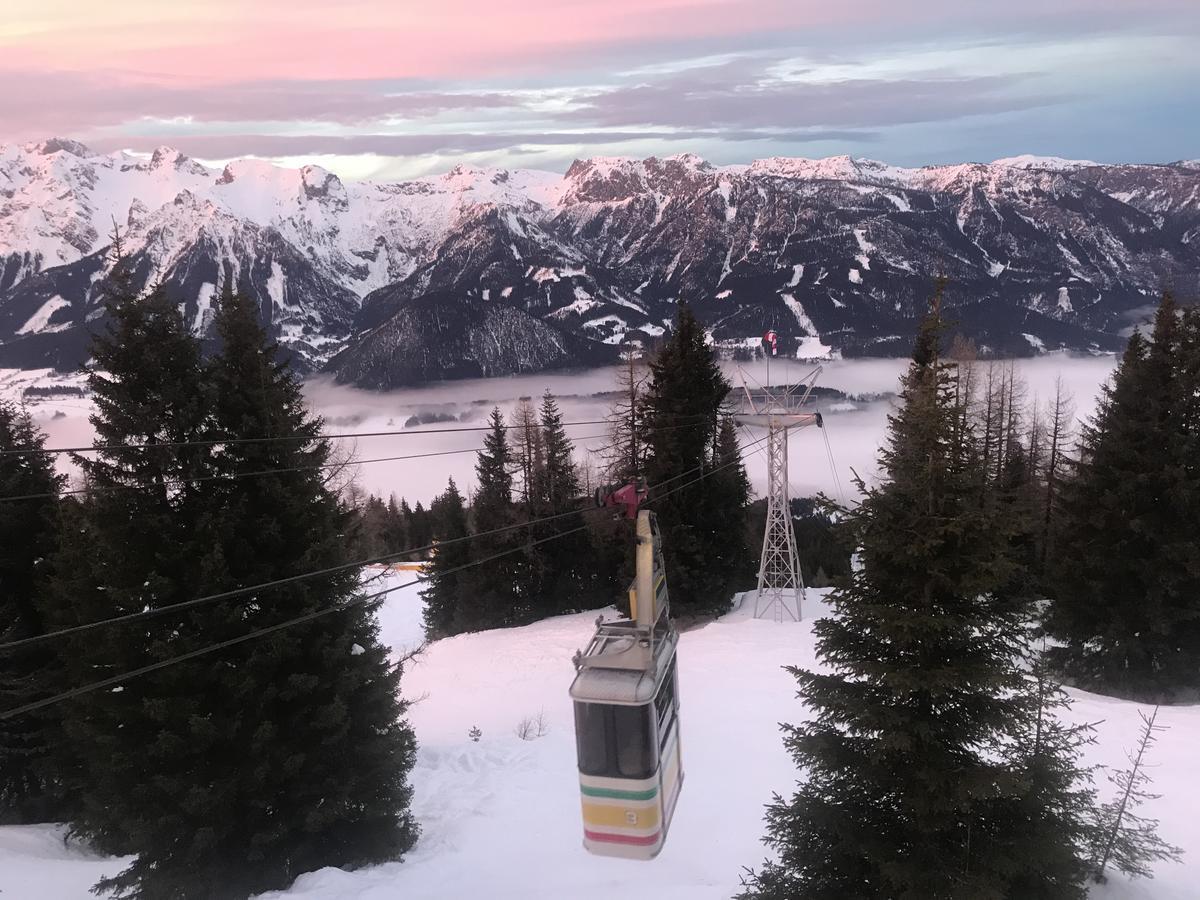 Berggasthof Scharfetter Hotel Haus im Ennstal Esterno foto